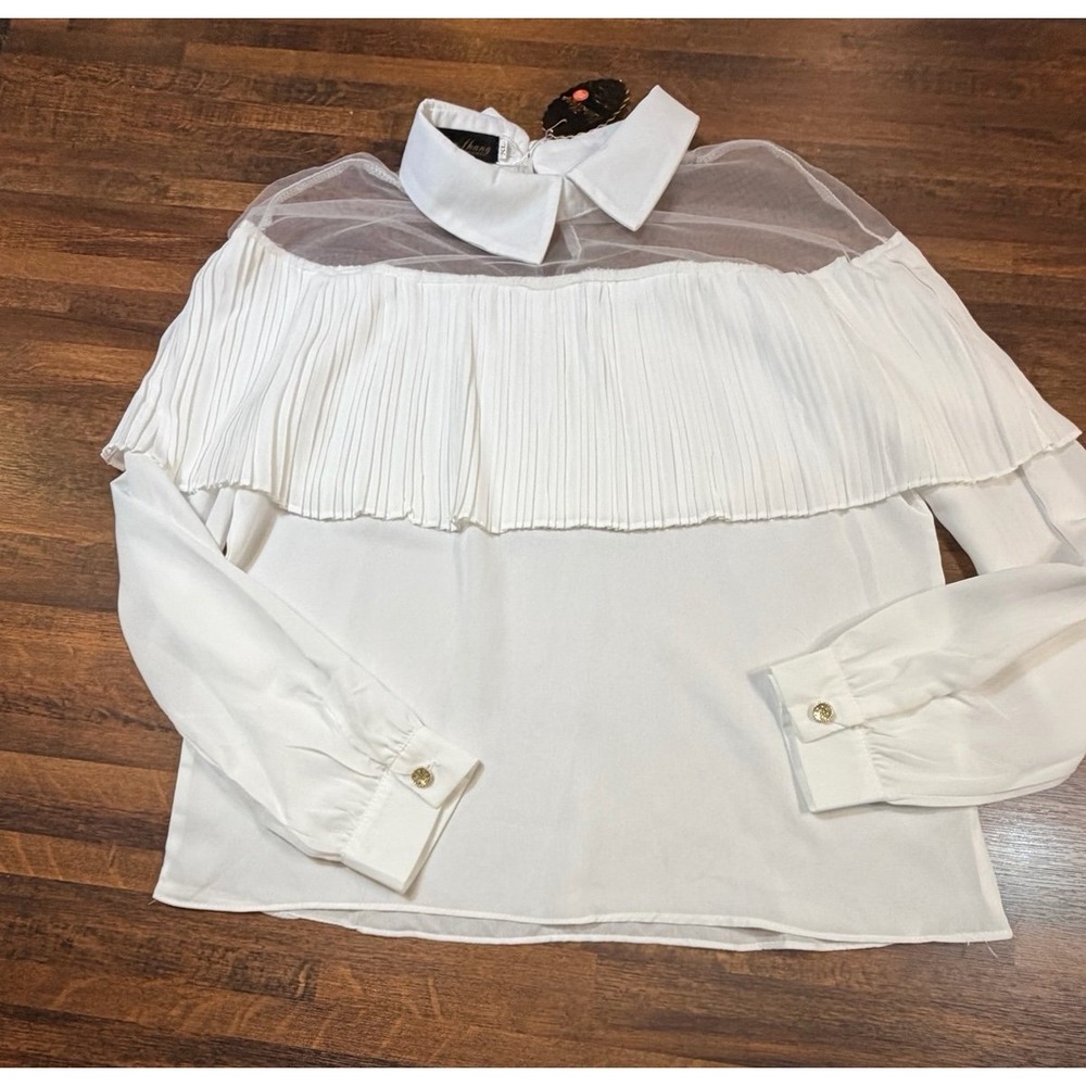 NWT Pleated overlay ruffle white mesh blouse.  XL. Classy feminine delicate